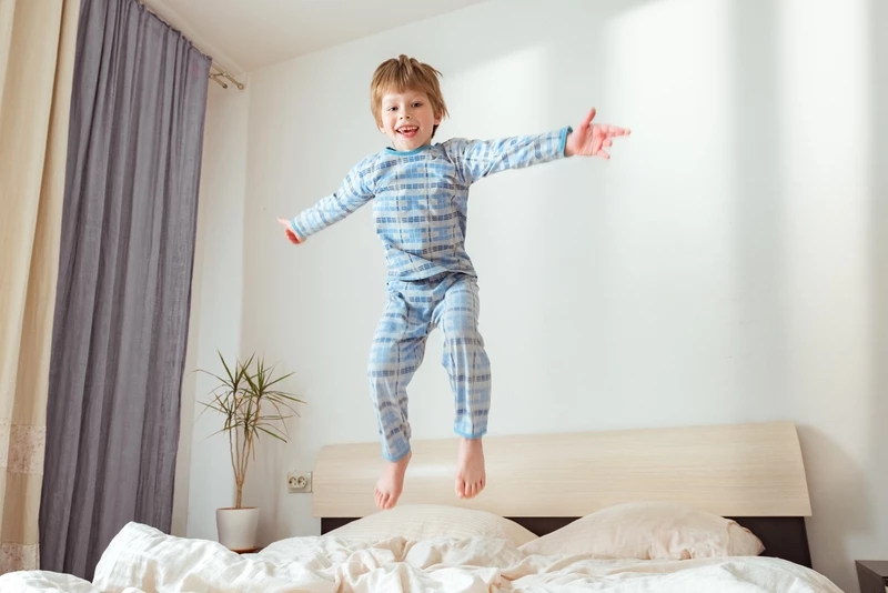 Ребенок не хочет спать: почему и что делать родителям