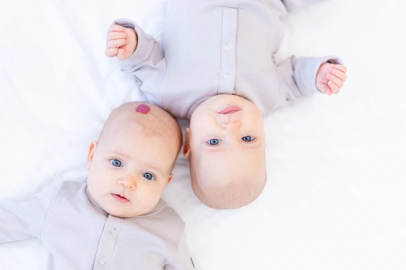 Гемангиома у детей: что это значит и что делать